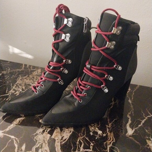 Shoes - Steve Madden Ankle Boots (Never Worn)